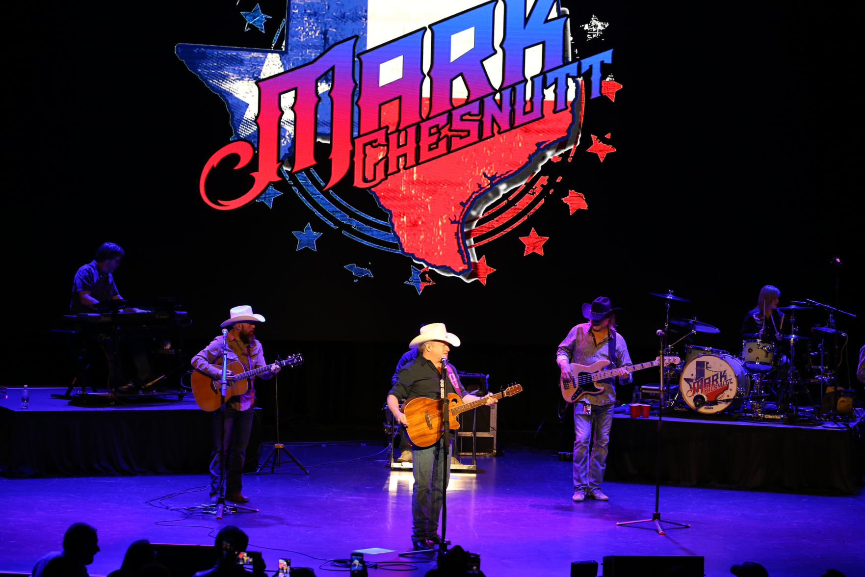 Mark Chestnutt and Lorrie Morgan